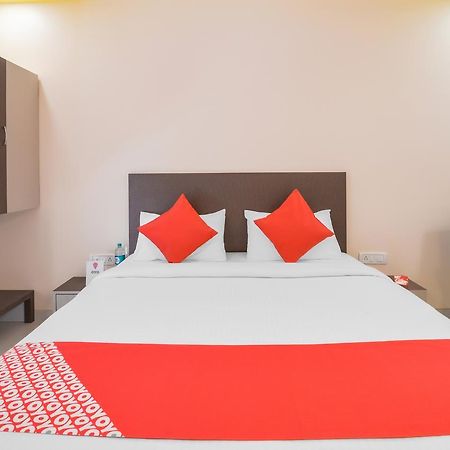 Oyo 13150 Mangal Residency Hotel Lonavala Kültér fotó